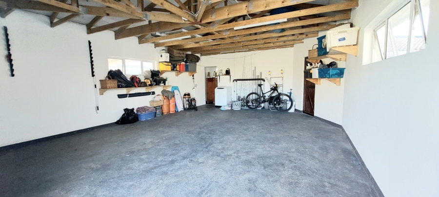 3 Bedroom Property for Sale in Sunrise On Sea Eastern Cape